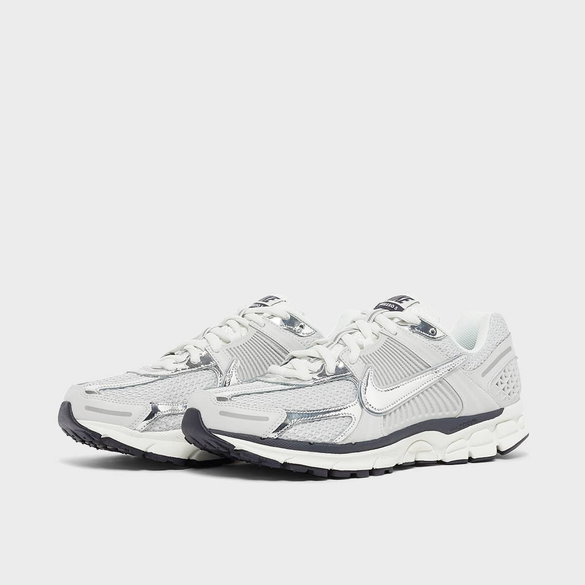 Nike Zoom Vomero 5 prix pas cher