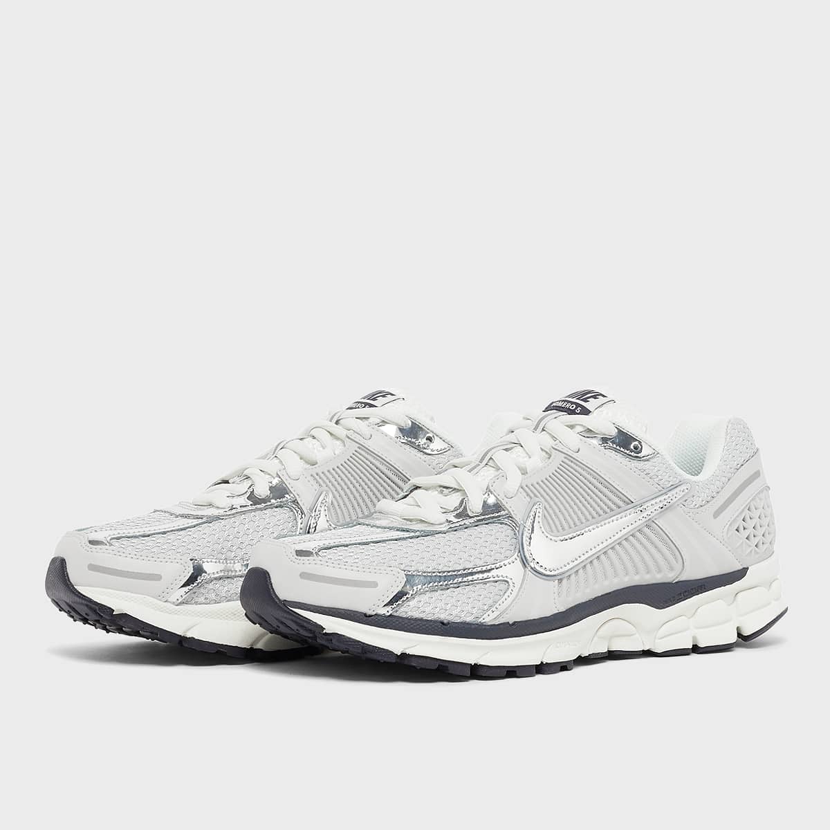 Nike Zoom Vomero 5 prix pas cher