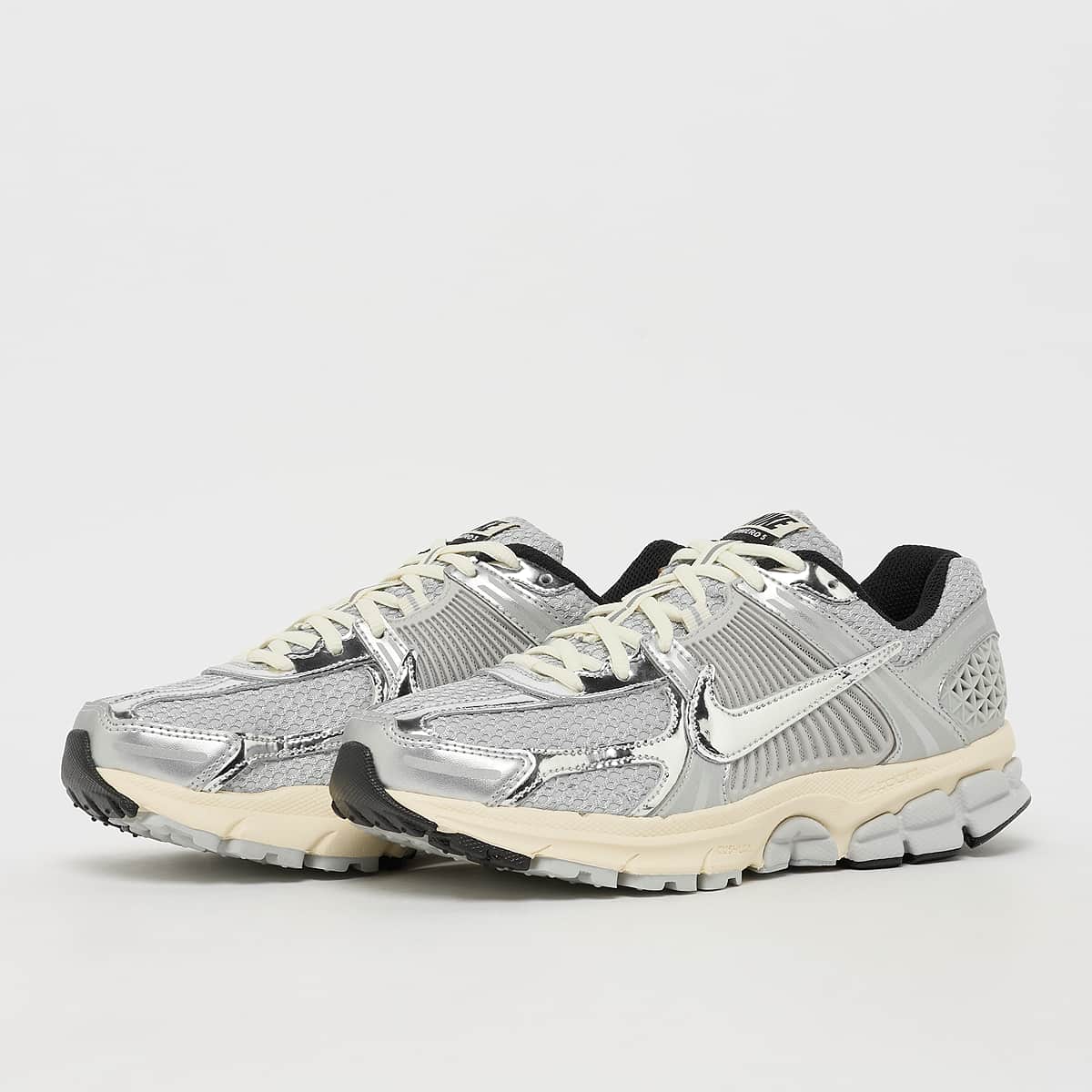 Nike Zoom Vomero 5 prix pas cher