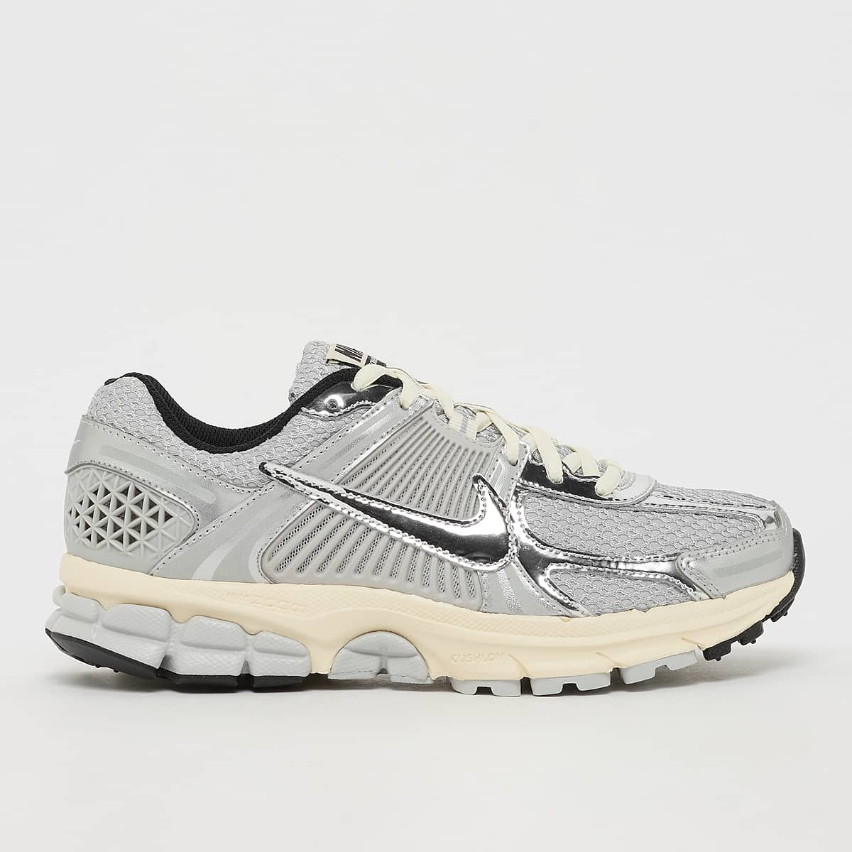 Nike Zoom Vomero 5 promotion