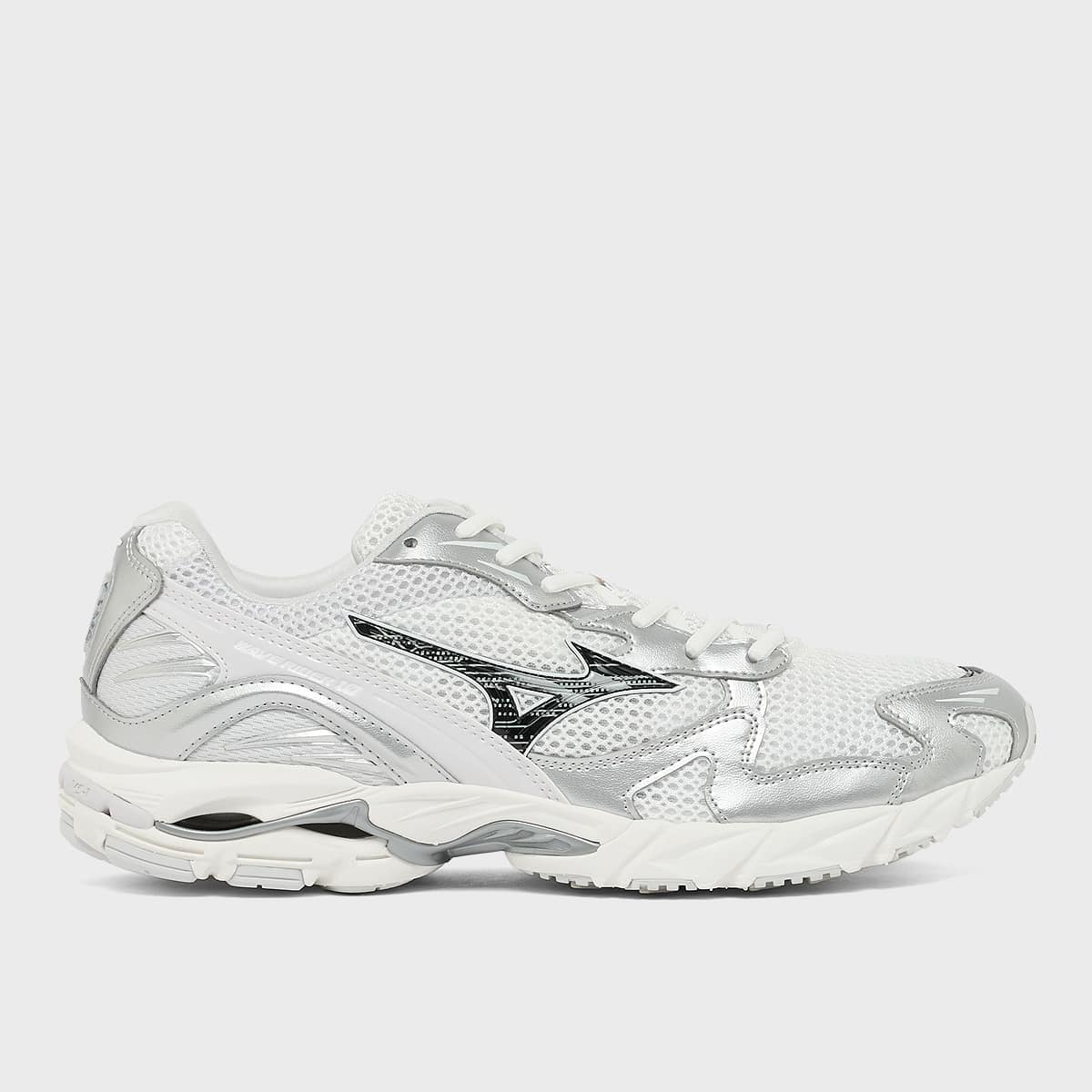 Mizuno Wave Rider promotion