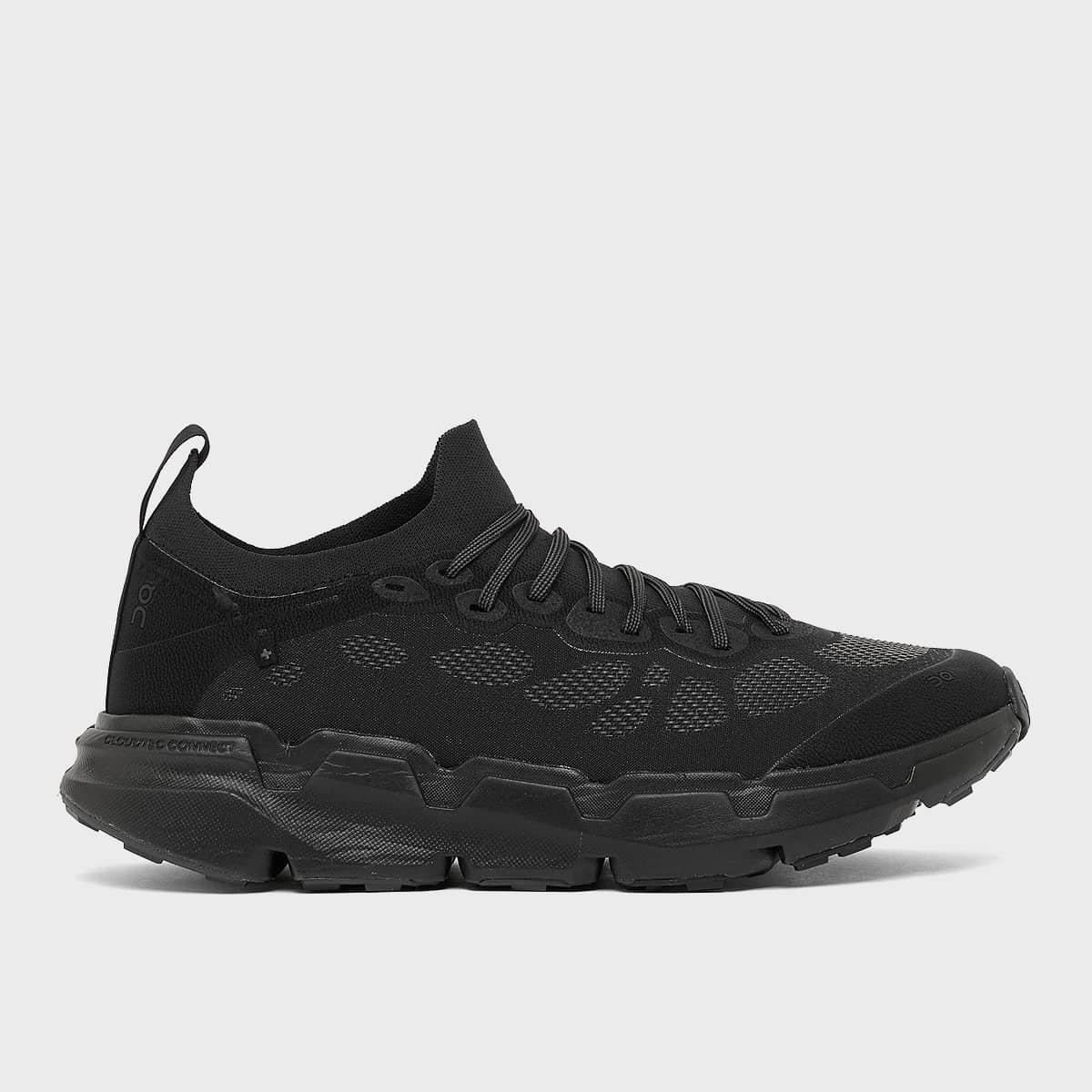 On Running x PAF Cloudsoma black