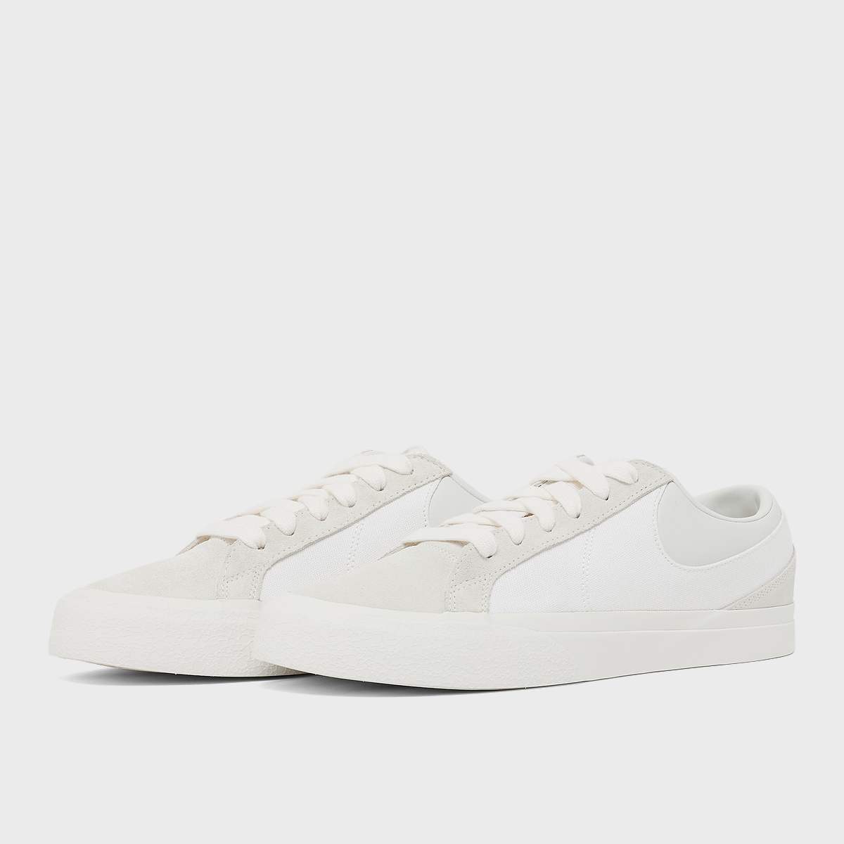 Nike Blazy Leather Sneaker Men white Size 41, vue de côté