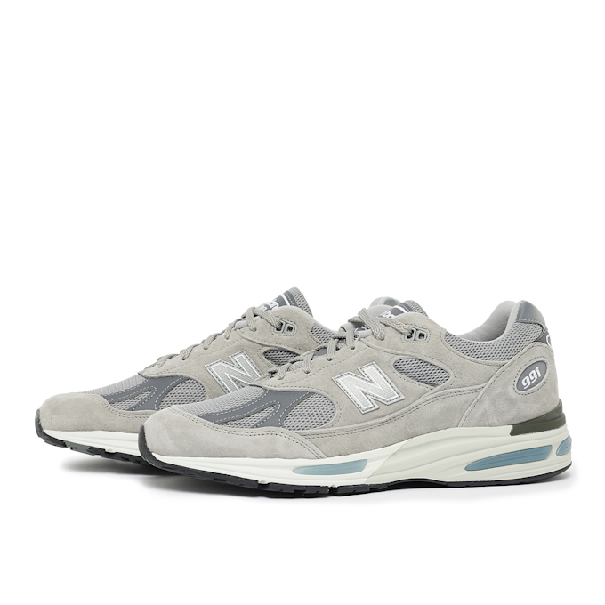 New Balance 991v2 "Rock Ridge" grau 84209 1