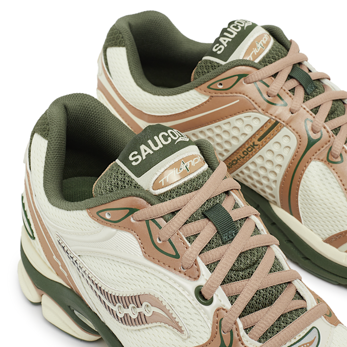 Saucony x Seanella Abraham Progrid Triumph 4 braun 86459 6