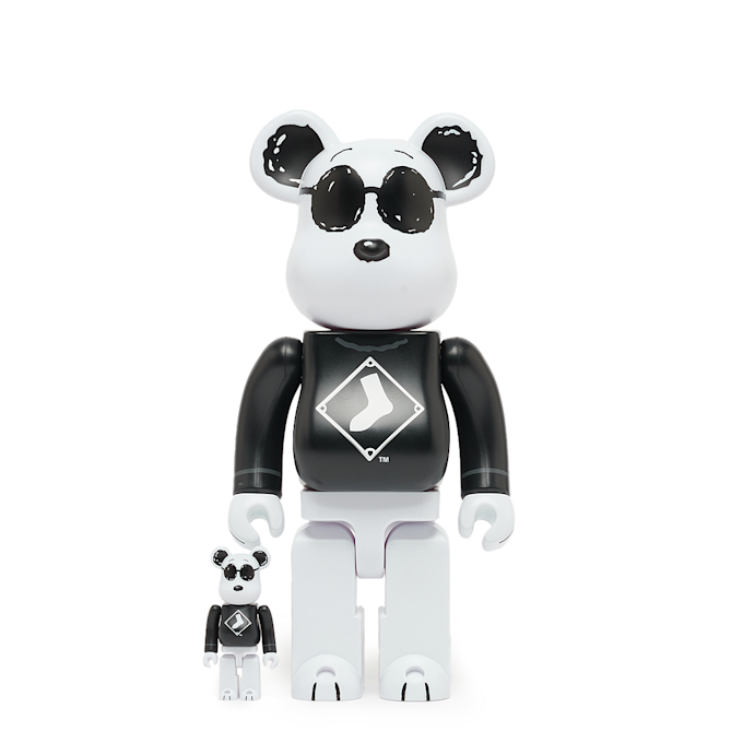 Medicom MLB x Peanuts Bearbrick Snoopy (White Sox) 100% & 400% multi-colour 85504 1