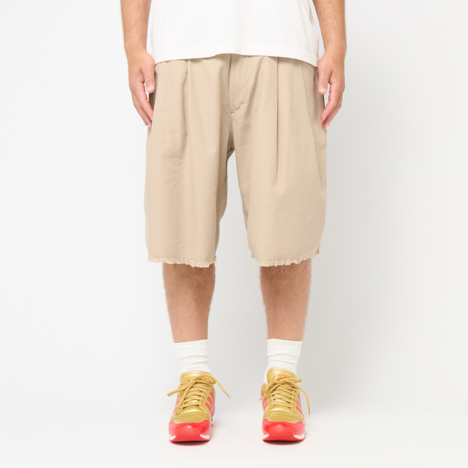 ERL Distressed Chino Shorts Woven cream beige 85546 2