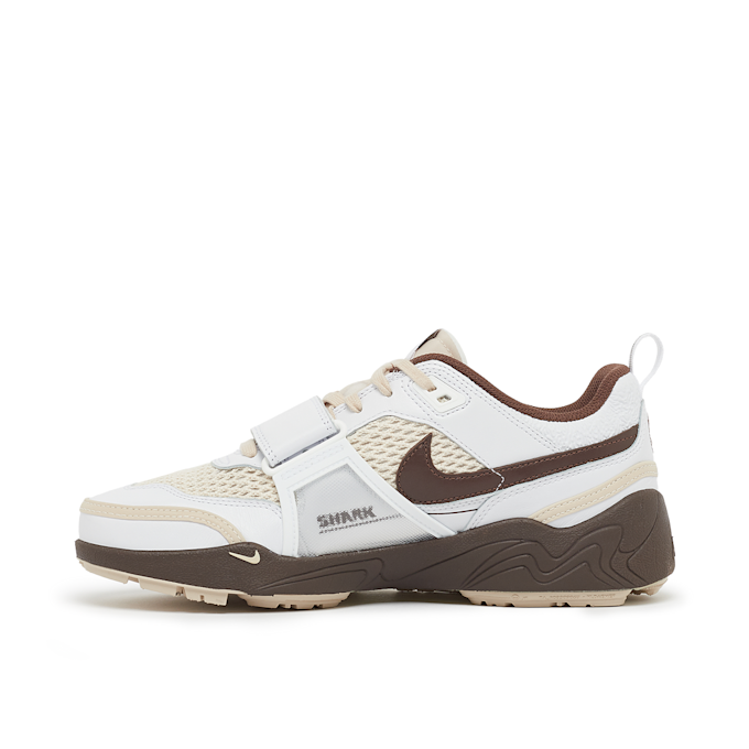 Nike x Travis Scott Wmns Zoom Field Jaxx "Light Chocolate" bruin 86099 3