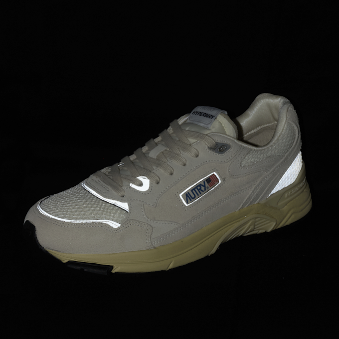 Autry Hyperway Low Man Suede Mesh white/silver grey 85736 9