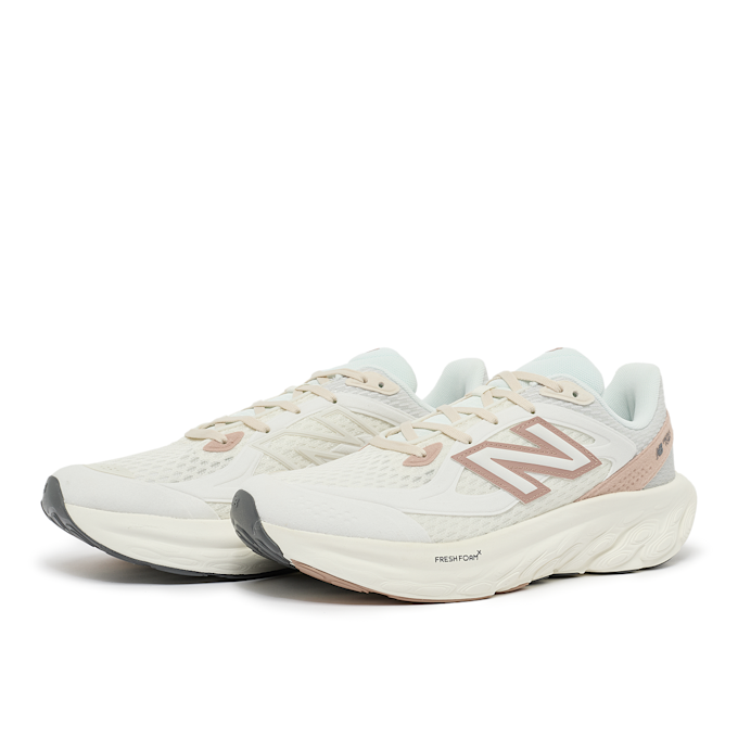 New Balance Fresh Foam Trainer (UTRNAE) beige 87422 1