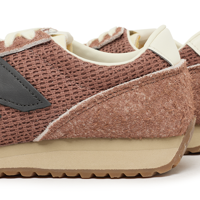New Balance Wmns 471 (U471RA) braun 85810 5
