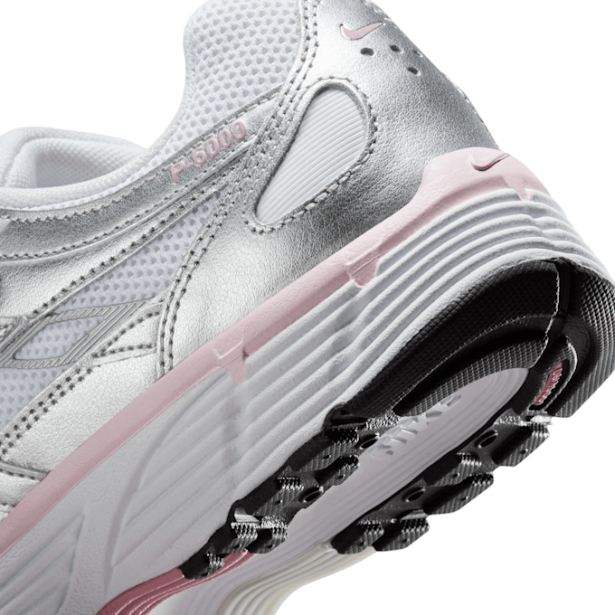 Nike Wmns P-6000 silber 86127 7
