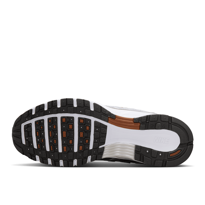 Nike Wmns P-6000 silber 89354 5