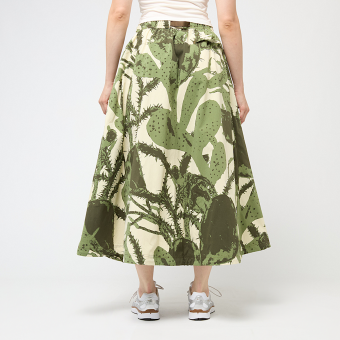 Nike W Acg Zip Smth Smmit Skirt Aop lt khaki/cargo khaki grün 88796 4