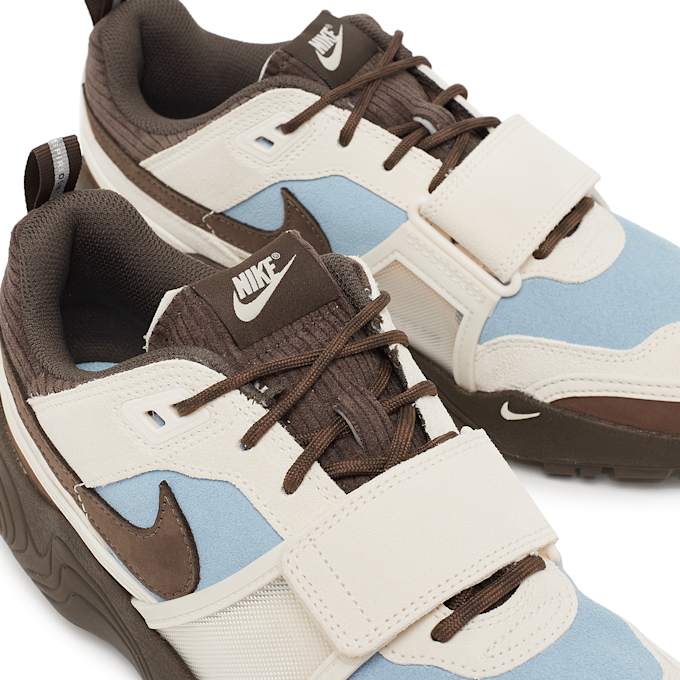 Nike x Travis Scott Zoom Field Jaxx "Leche Blue" bruin 85868 6