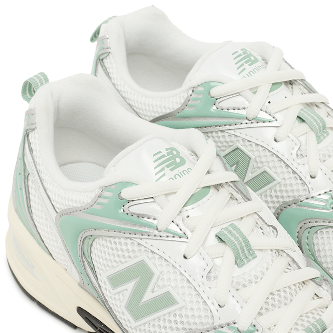 Kaufe New Balance Wmns 530 (U530SEB) in weiß | U530SEB bei MBCY