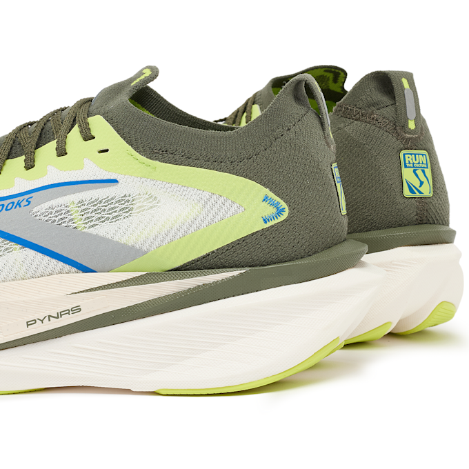 Brooks x PYNRS Hyperion Max 3 multicolor 91618 5