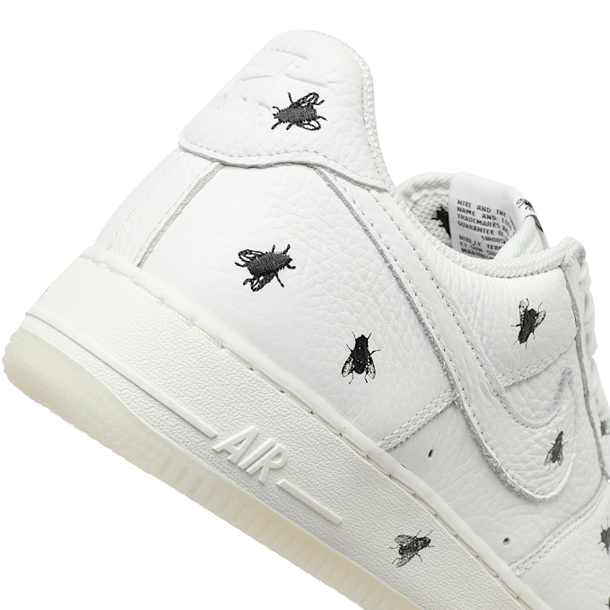 Nike Wmns Air Force 1 Retro Low "Houseflies" wit 98599 6