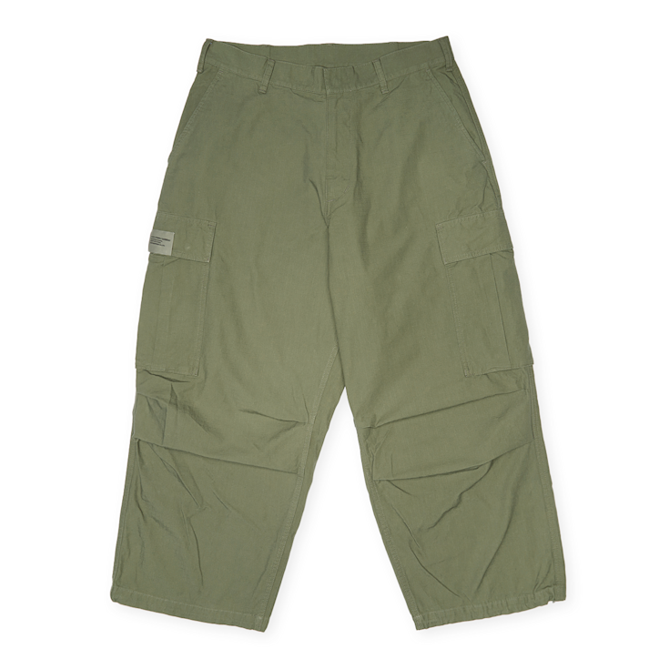 パンツ NEIGHBORHOOD wide cargo pants OLIVE DRAB Neighborhood Men's Wide Cargo Pants in Olive Drab Neighborhood
