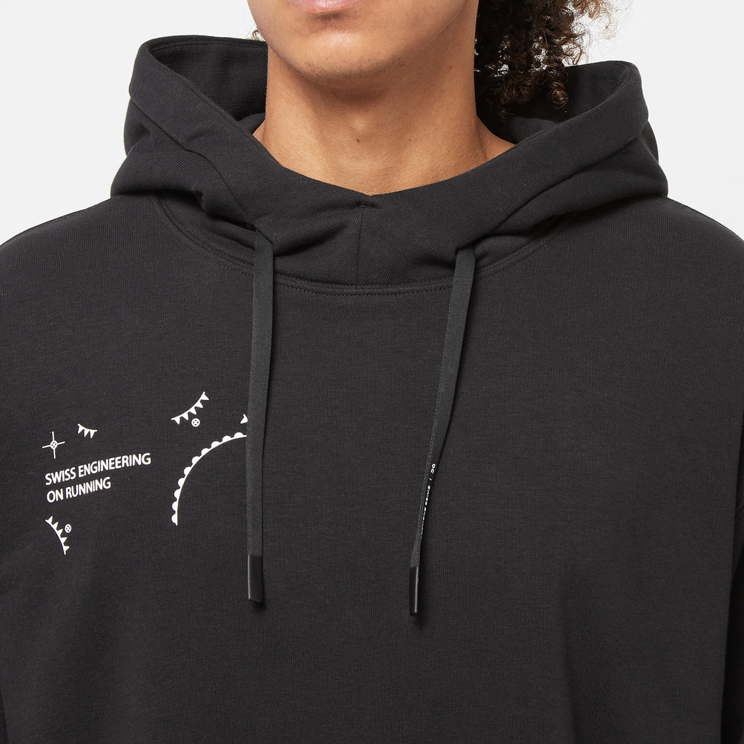 on Graphic Club Hoodie パーカー ブラック Graphic Club Hoodie | Black | On United States