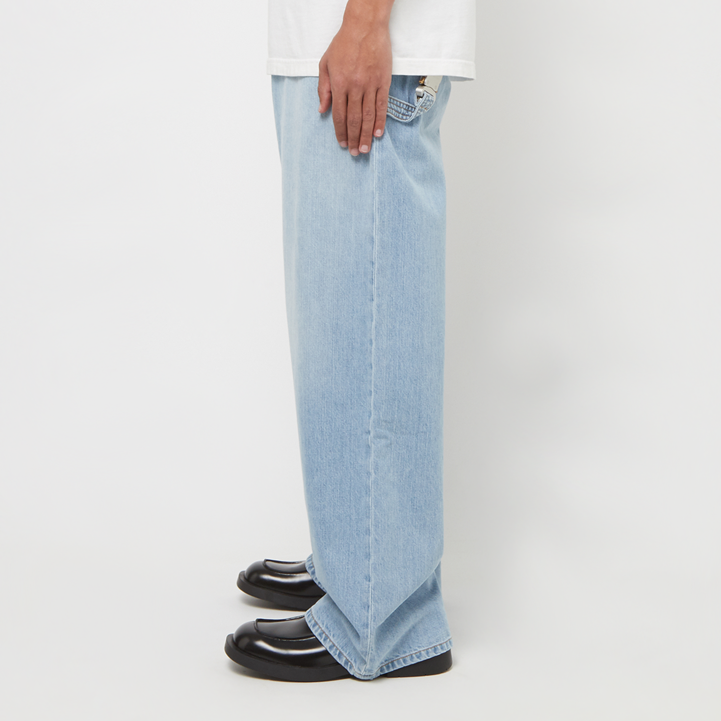 ALYX WIDE LEG JEANS WITH BUCKLE デニムパンツ 1017 Alyx 9sm Wide Leg With Buckle Jeans | AAUPA0446FA02BLU0014