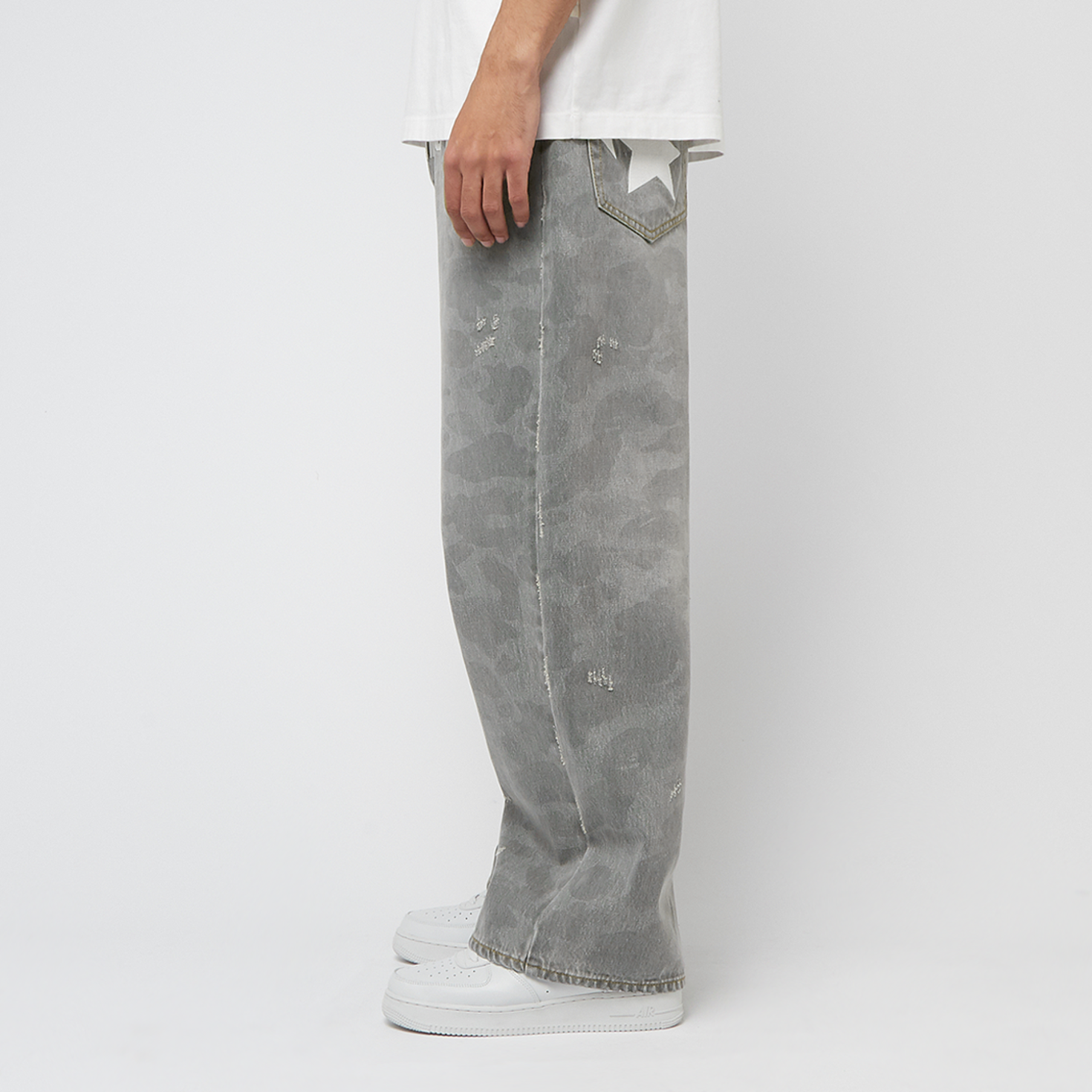 パンツ BAPE 1ST CAMO LOOSE FIT DENIM PANTS Buy A Bathing Ape 1St Camo Destroyed Loose Fit 12Oz Denim