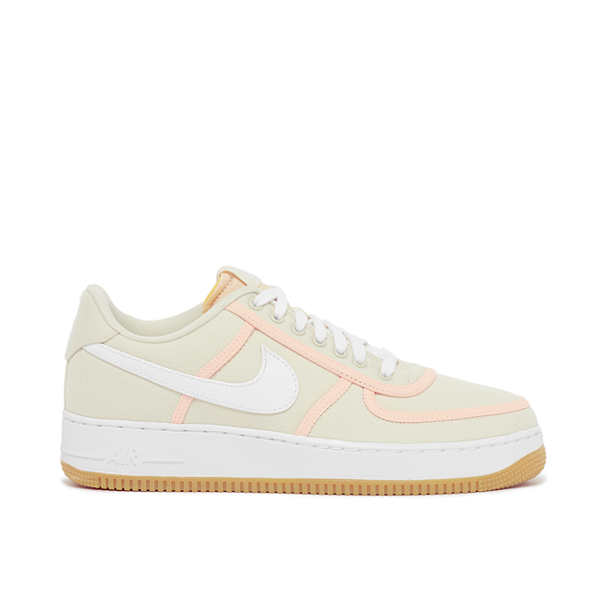 Nike Wmns Air Force 1 '07 PRM "Light Cream Gum" beige 52378 2