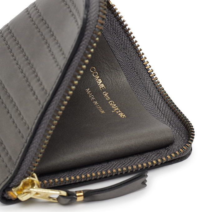 Comme des Garcons Wallet Wallet "Embossed Stitch" grey 57266 3