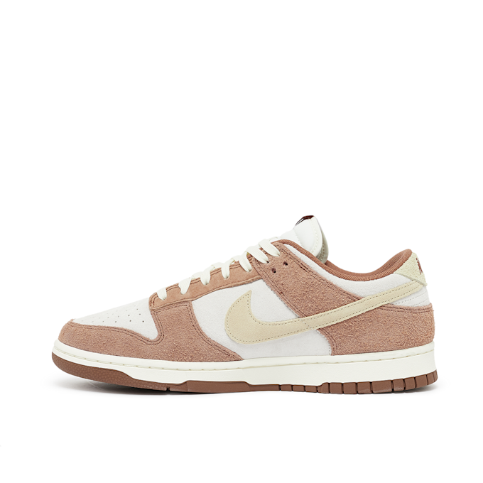 Nike Wmns Dunk Low Retro Premium "Medium Curry" beige 57524 3