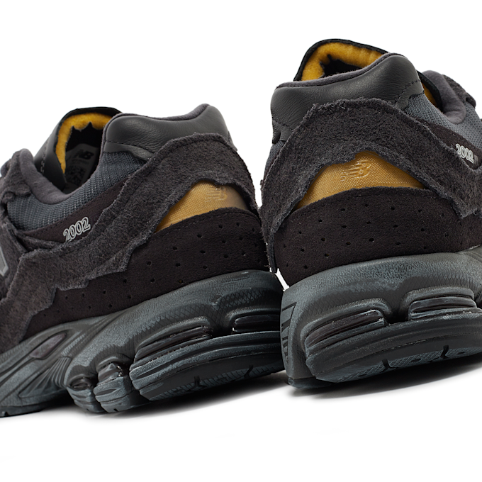 New Balance 2002 "Protection Pack" (M2002RDB) grau 67878 6