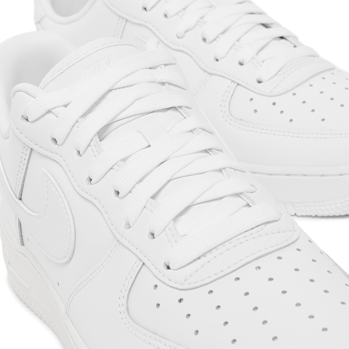 Nike Air Force 1 '07 Fresh "Triple White" wit 69612 5