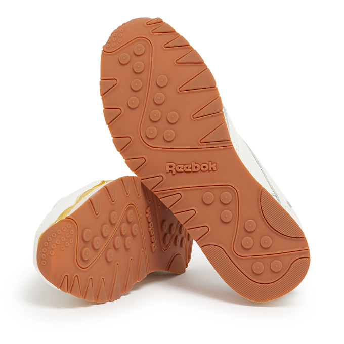 Reebok Classic Leather Plus white 70215 7