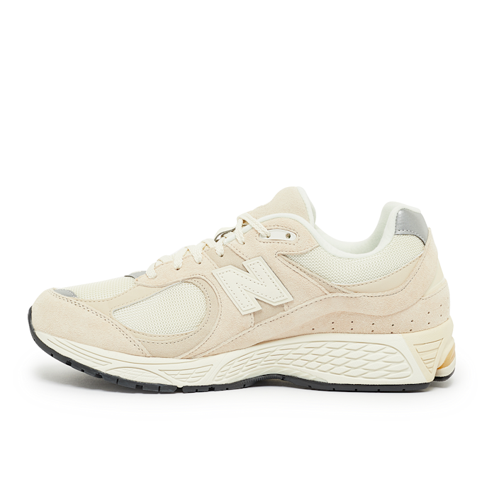 New Balance 2002 (M2002RCC) beige 70716 3