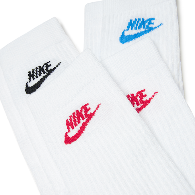 Nike Sportswear Everyday Essential Crew Socks (3 Pack) white 70997 3