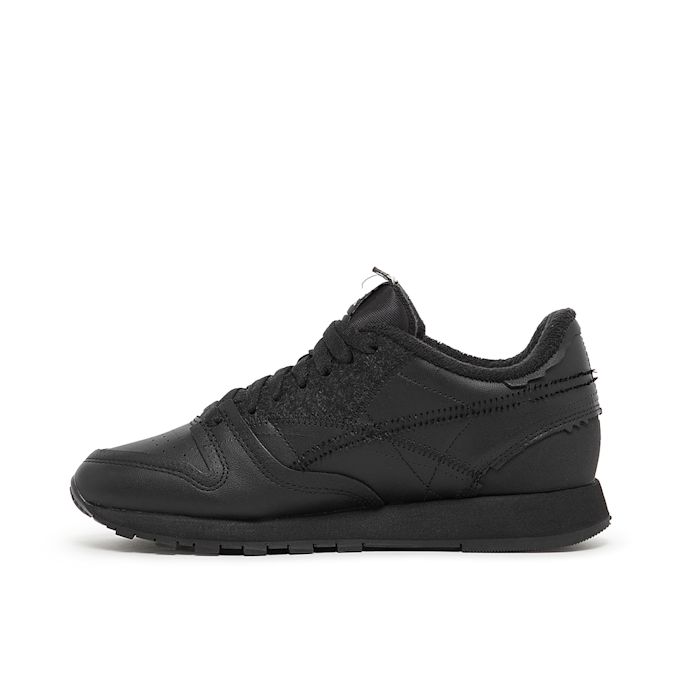 Reebok Wmns Project 0 Cl Mo noir 72864 3