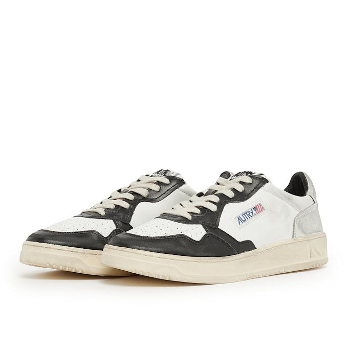 Autry Super Vintage Low black 72912 1