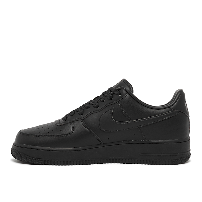 Nike Air Force 1 '07 Fresh "Triple Black" schwarz 73326 3
