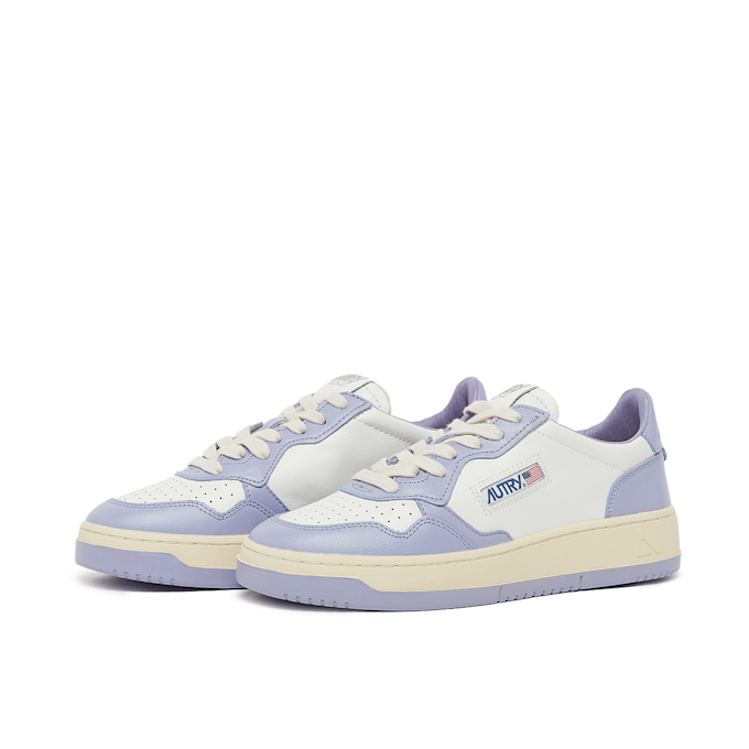 Autry Wmns Medalist Low purple 75507 1