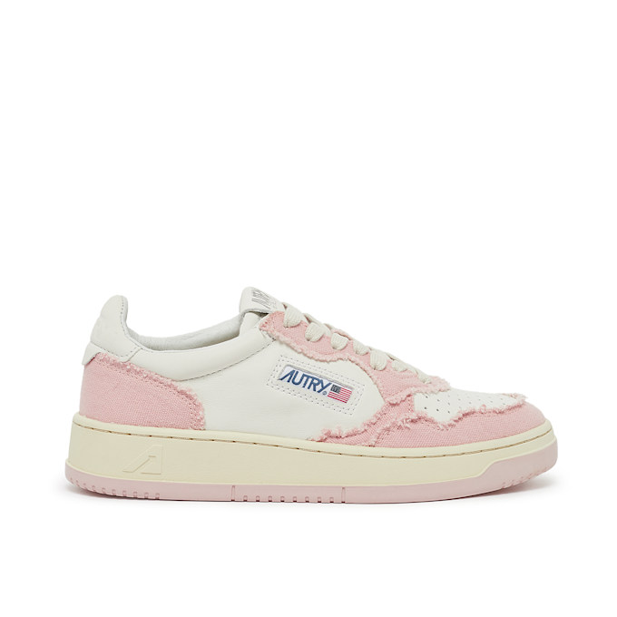 Autry Wmns Medalist Low CB05 light pink 75524 2