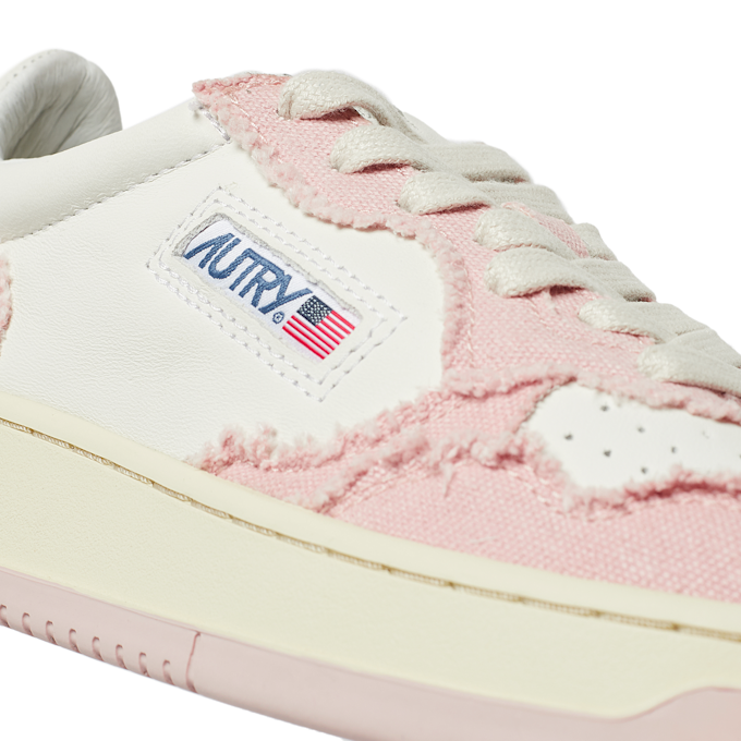 Autry Wmns Medalist Low CB05 light pink 75524 6