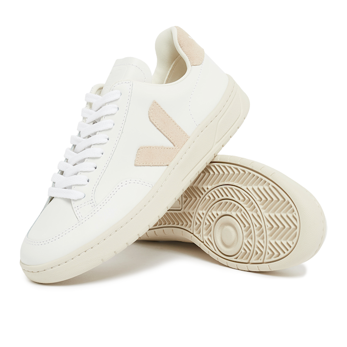 Veja Wmns V-12 white 75622 8