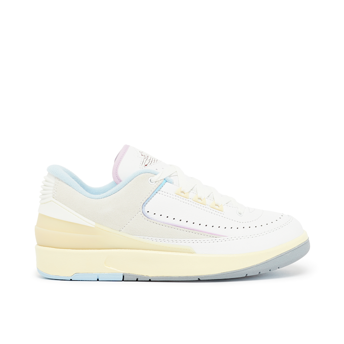 Jordan Wmns Air Jordan 2 Retro Low "Look up in the air" wit 76716 2