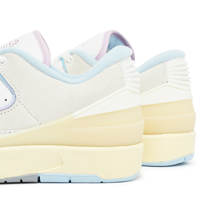 Jordan Wmns Air Jordan 2 Retro Low "Look up in the air" wit 76716 5