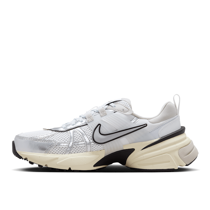 Nike V2K Run "Summit White" gris 78202 3