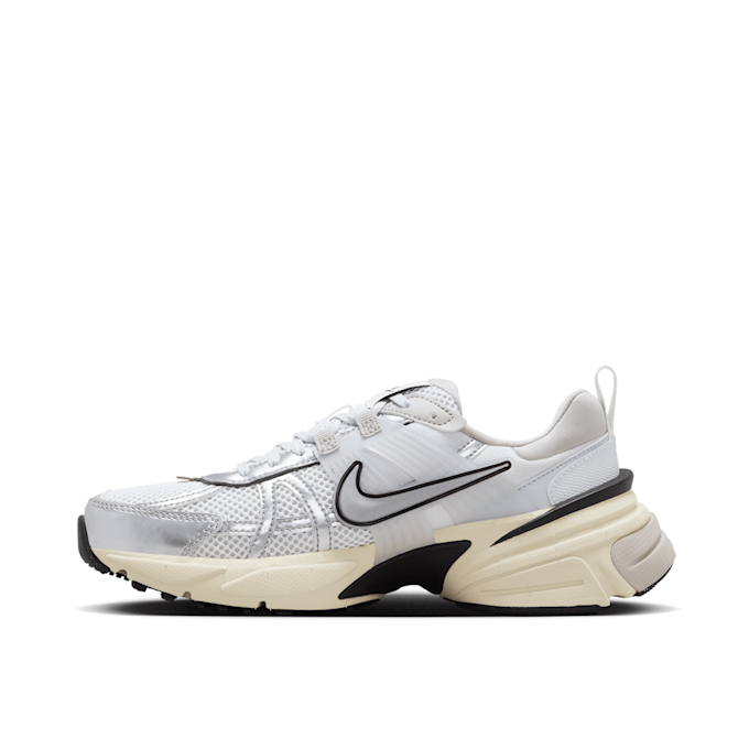 Nike Wmns V2K Run "Summit White" grijs 78198 3