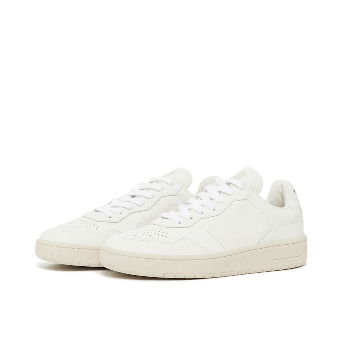 Veja WMNS V-90 Leather white 78377 1