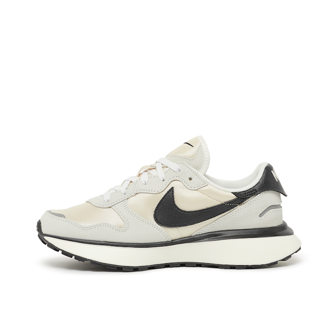 Nike Wmns Phoenix Waffle "Summit White Black" beige 79998 3