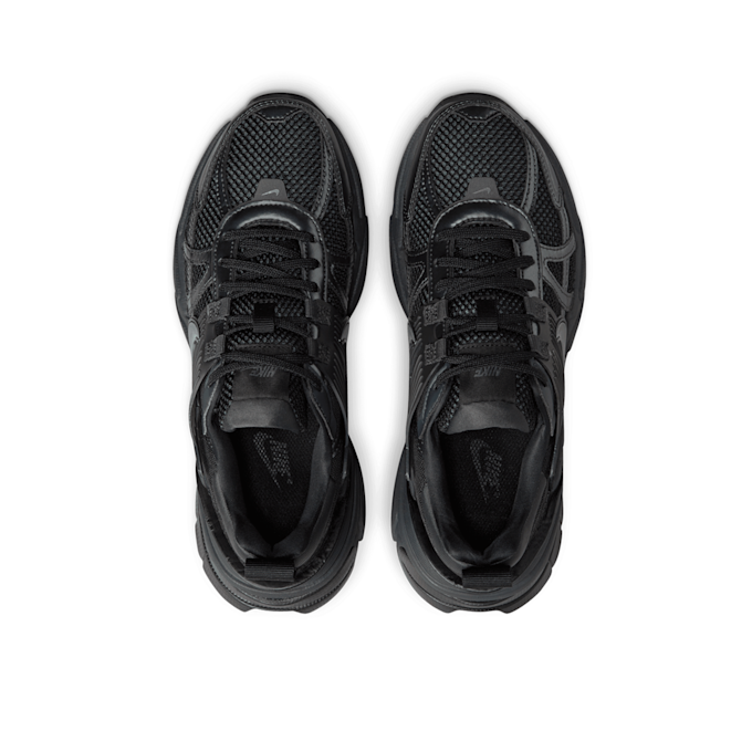 Nike Wmns V2K Run "All Black" zwart 80000 4