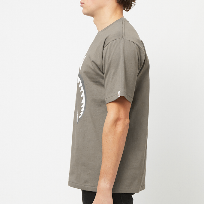 A Bathing Ape Shark Tee M braun 80142 3