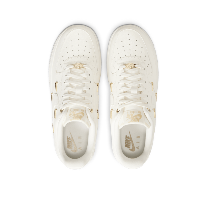 Nike Wmns Air Force 1 '07 LX "Gold Swooshes" beige 80159 4